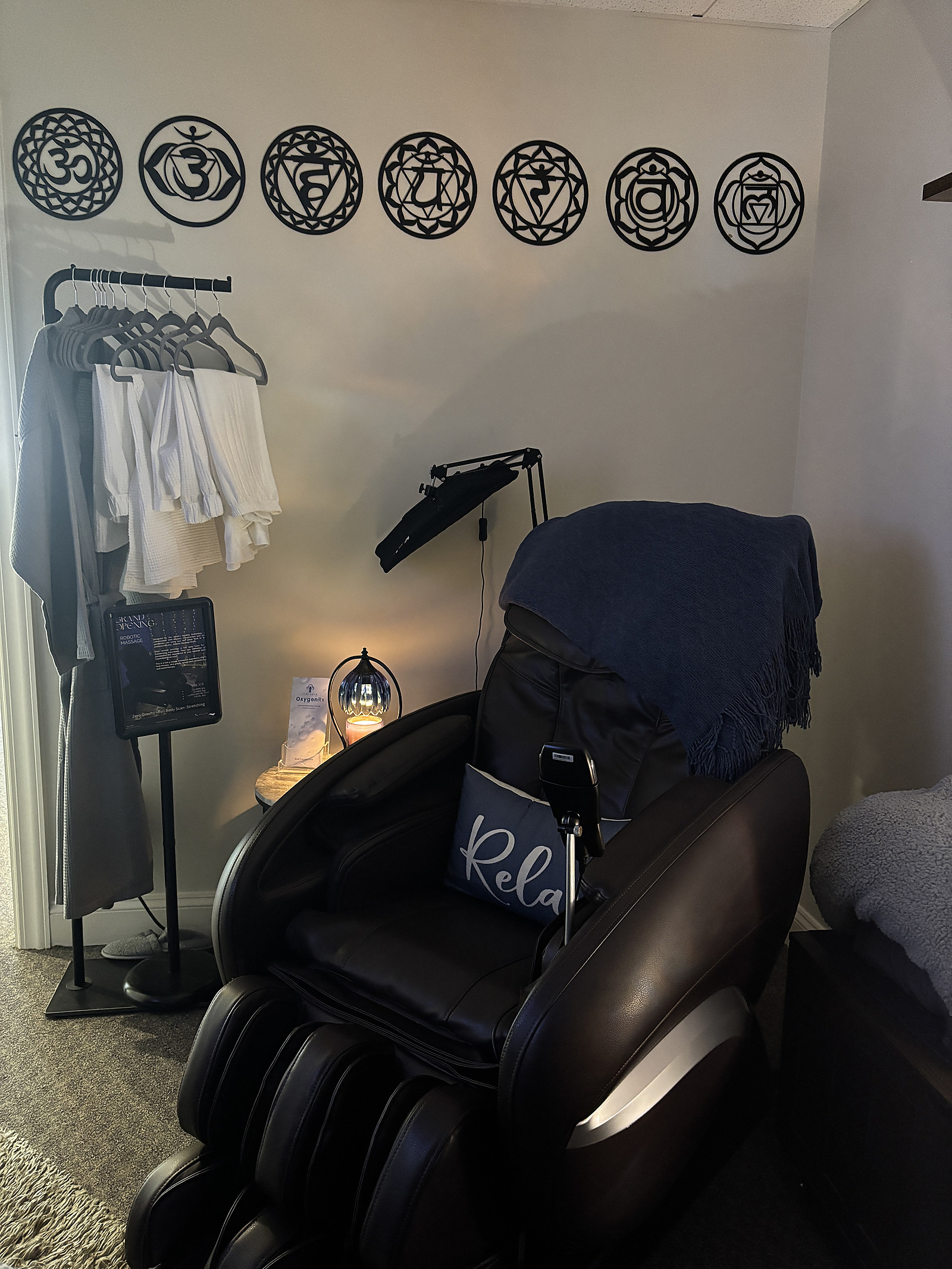 The zero gravity robotic massage chair at Lux Eternal Spa